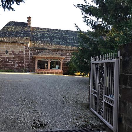 Le Clos De Rose Ussac Exteriör bild