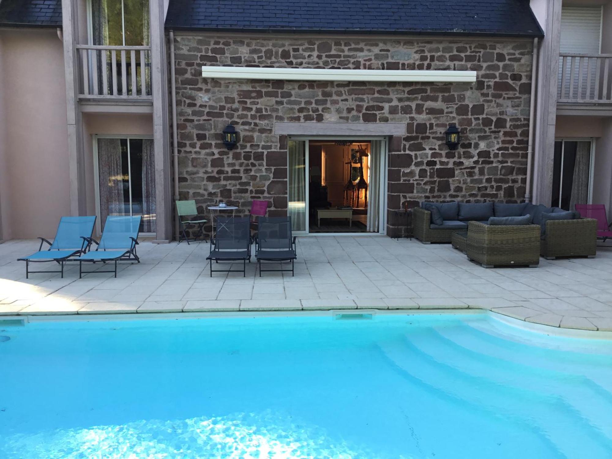 Le Clos De Rose Ussac Exteriör bild